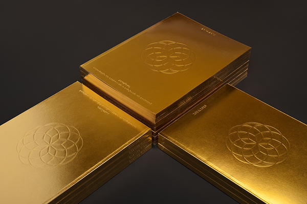 aorp 珠寶公司燙金年鑒樣本畫冊設(shè)計-尚略上海畫冊設(shè)計公司設(shè)計佳作2