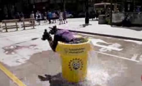 “想免費玩水，就下水撈票子”Splashdown 水上公園街頭營銷廣告活動-上海尚略營銷策劃公司分享1