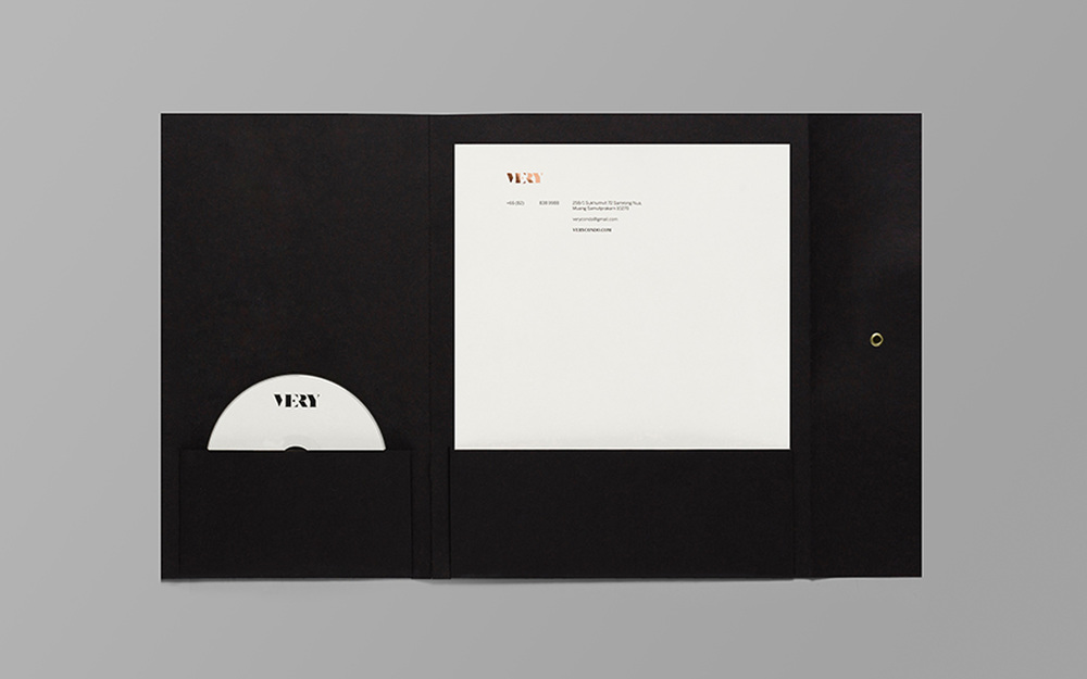 8.1.Y高端住宅地產(chǎn)標(biāo)志設(shè)計(jì)形象設(shè)計(jì)——尚略品牌策劃與廣告設(shè)計(jì)公司