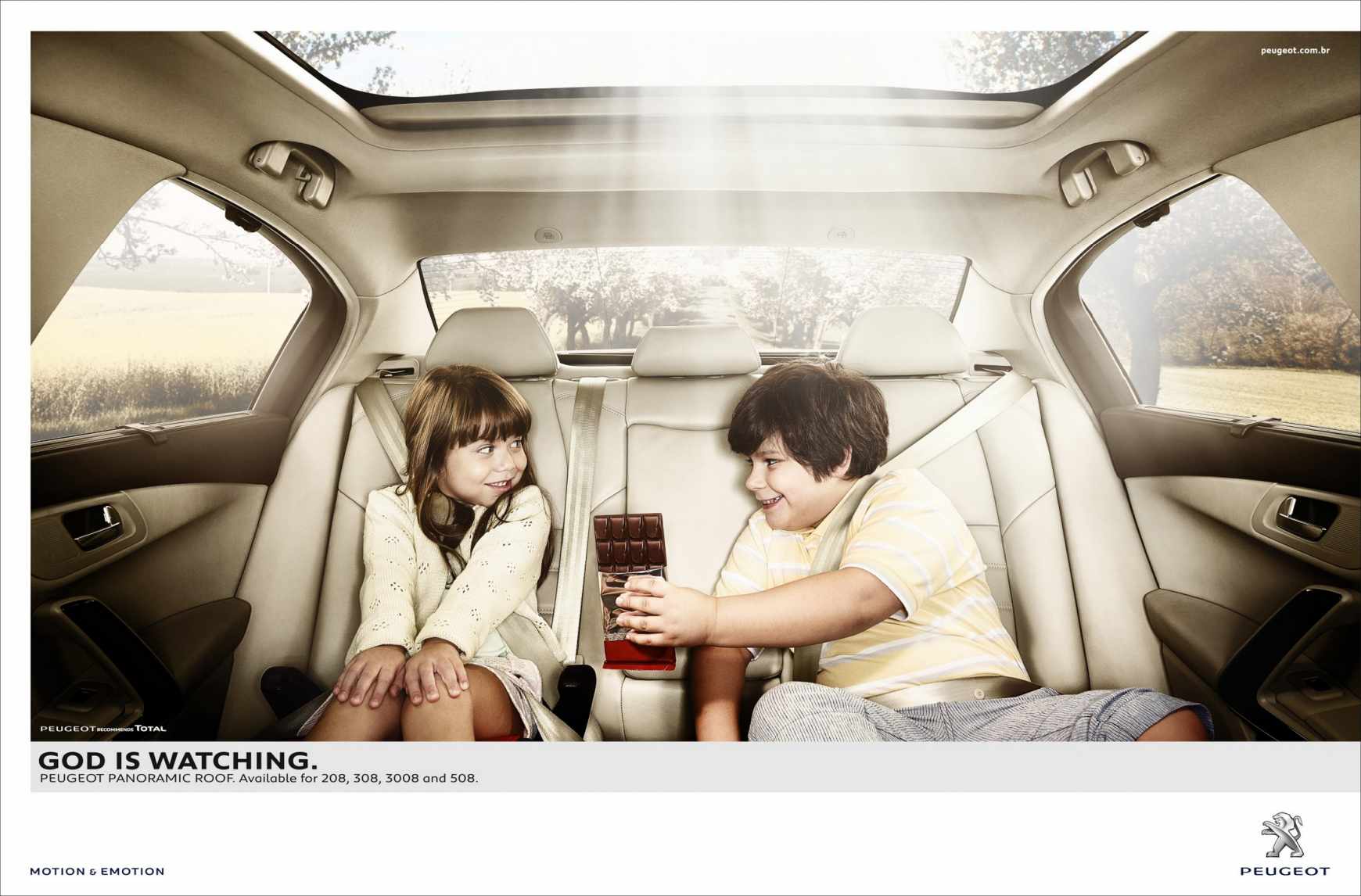 上海廣告公司國外平面廣告——標致雪鐵龍全景天窗汽車廣告欣賞妹妹篇