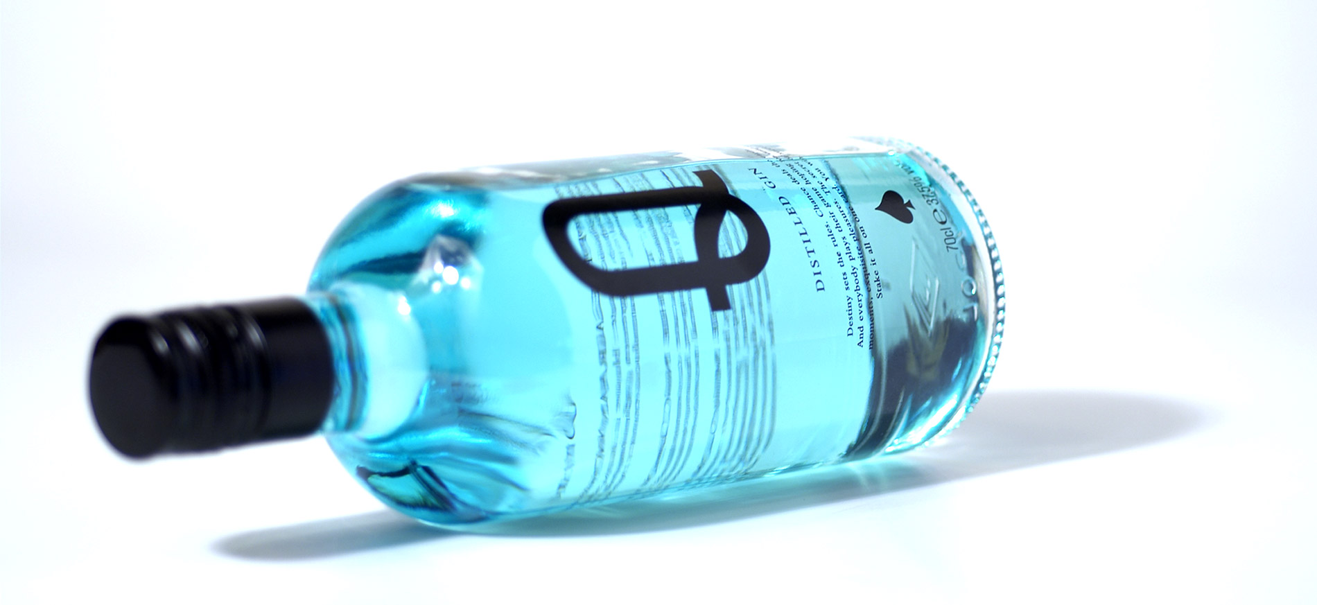 上海包裝設計公司分享——Q Gin 松子酒包裝設計3