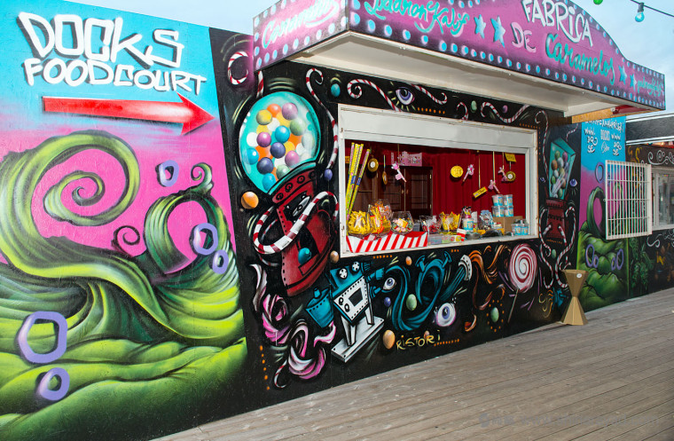 碼頭夜總會海洋生物文化墻壁紙插畫設(shè)計(jì)--上海品牌設(shè)計(jì)公司欣賞5