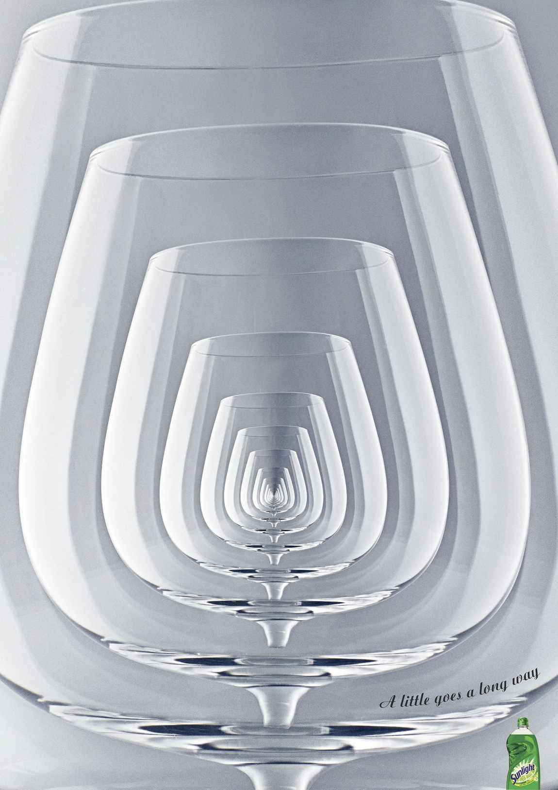 尚略上海廣告設計公司廣告佳作分享Sunlight 廚具清洗劑平面廣告創意設計2-杯子篇