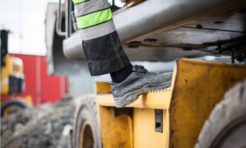 ?stb? 垃圾處理與循環利用公司標志設計品牌VI形象設計10