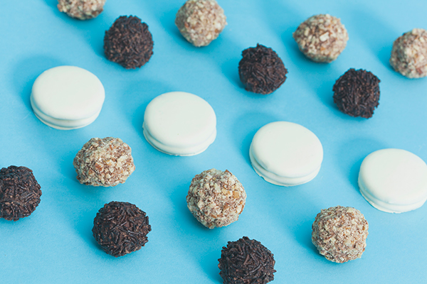 H?NSEL 糕點糖果餐飲連鎖店品牌VI形象設(shè)計8