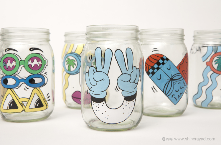 星巴克?冷咖啡茶葉手工玻璃杯插畫包裝設計3