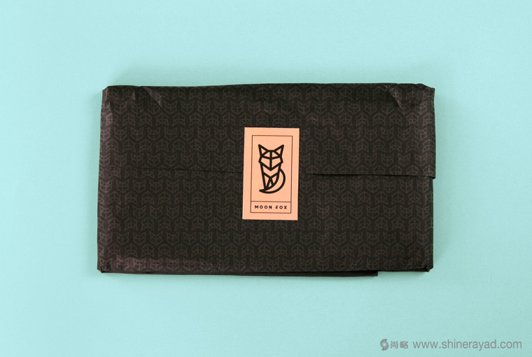 moon fox 月亮狐貍女性內衣可愛動物LOGO設計品牌VI形象設計8