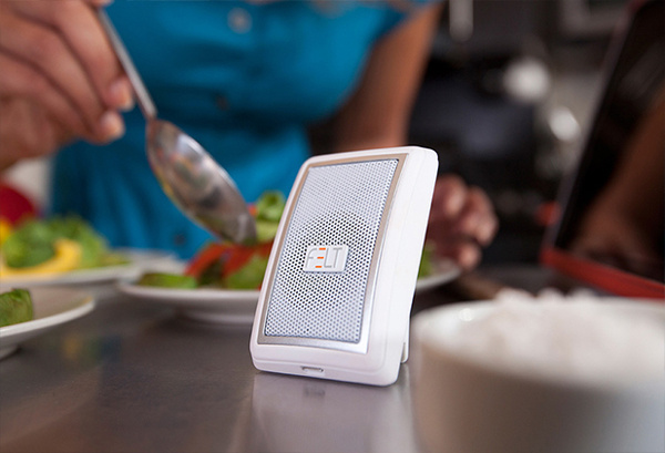 Felt 無線音箱橙色品牌全案形象設計4