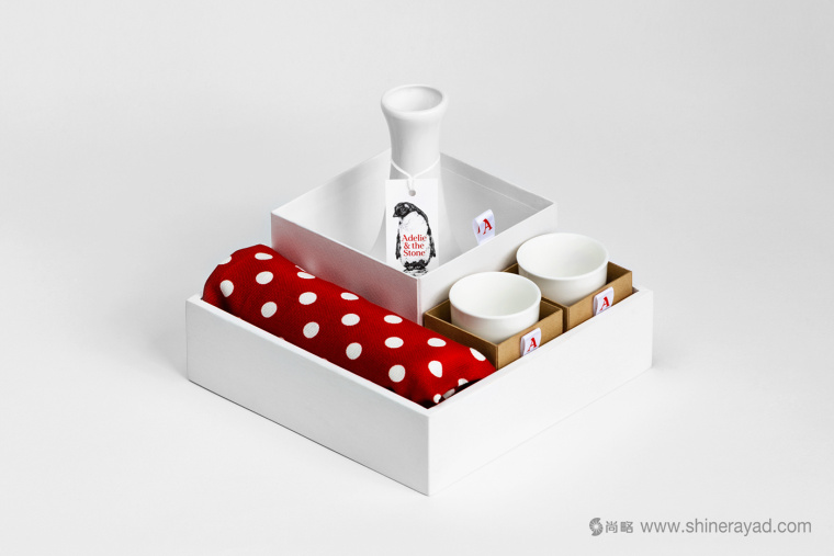 Adelie & the Stone 購(gòu)物中心節(jié)日品牌形象設(shè)計(jì)與插畫(huà)禮品包裝設(shè)計(jì)