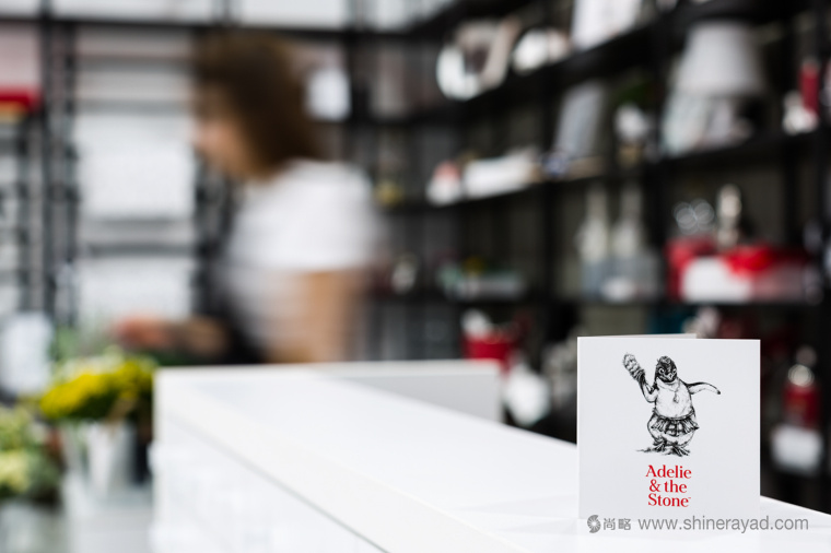 Adelie & the Stone 購(gòu)物中心節(jié)日品牌形象設(shè)計(jì)與插畫(huà)禮品包裝設(shè)計(jì)