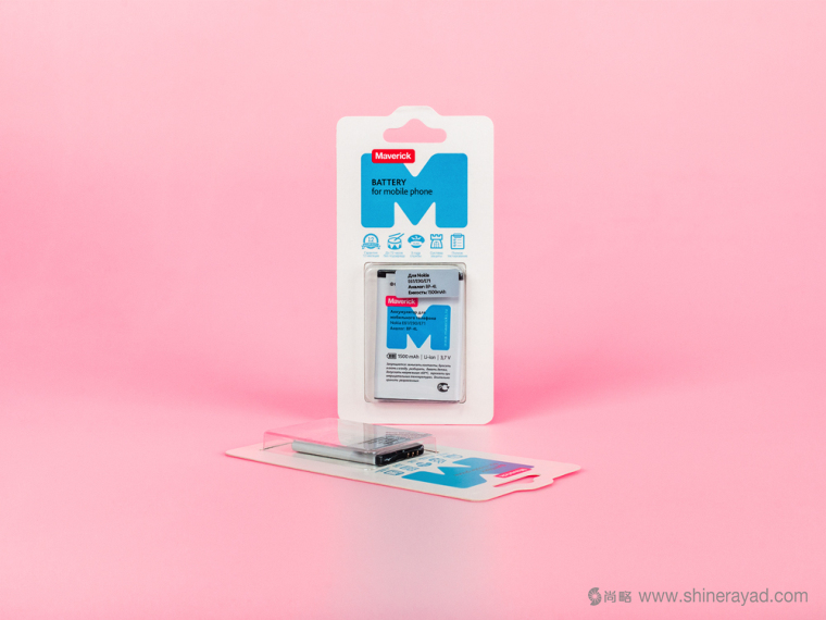 Maverick 智能手機(jī)充電線、手機(jī)耳機(jī)、數(shù)據(jù)線包、電池等移動(dòng)配件產(chǎn)品包裝設(shè)計(jì)3