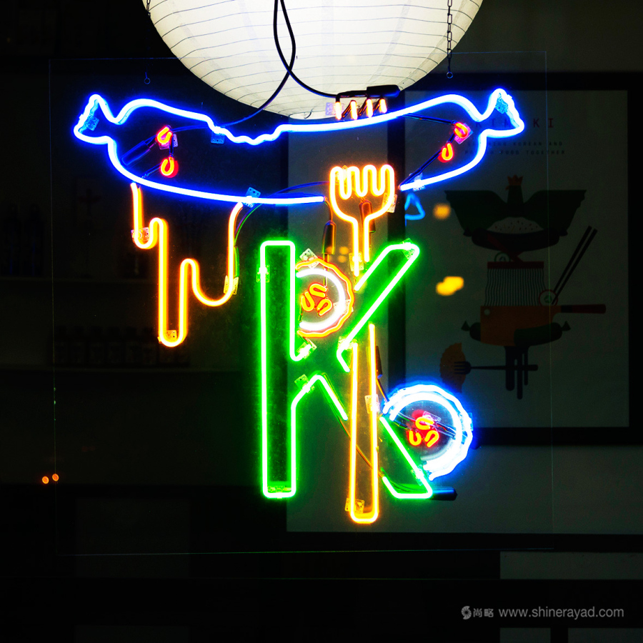 國外餐飲品牌形象設計案例欣賞——Kimski波蘭菜韓國料理融合菜餐廳餐飲品牌形象設計插畫設計7