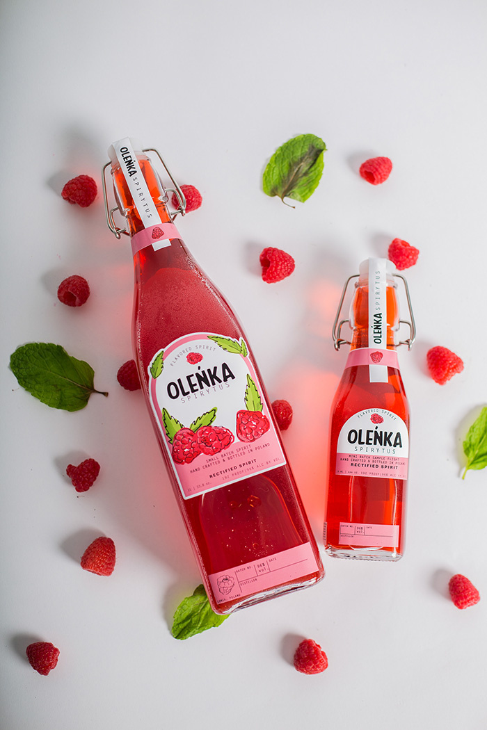 OLENKA 水果味伏特加酒果酒概念品牌包裝設計插畫設計-上海包裝設計公司