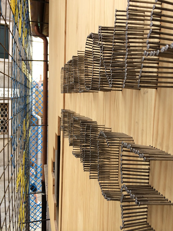 威尼斯雙年展以“嫁接”為形式的新型導(dǎo)視設(shè)計(jì)-上海品牌策劃設(shè)計(jì)公司