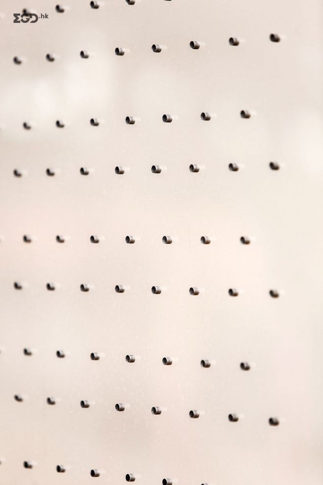 lugMinas導(dǎo)視系統(tǒng)設(shè)計-安裝在透明亞克力上，可隨意改動導(dǎo)視信息-上海導(dǎo)視設(shè)計公司