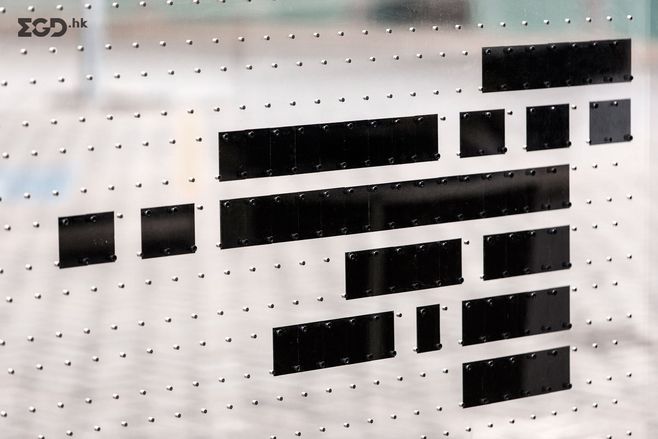 lugMinas導(dǎo)視系統(tǒng)設(shè)計-安裝在透明亞克力上，可隨意改動導(dǎo)視信息-上海導(dǎo)視設(shè)計公司