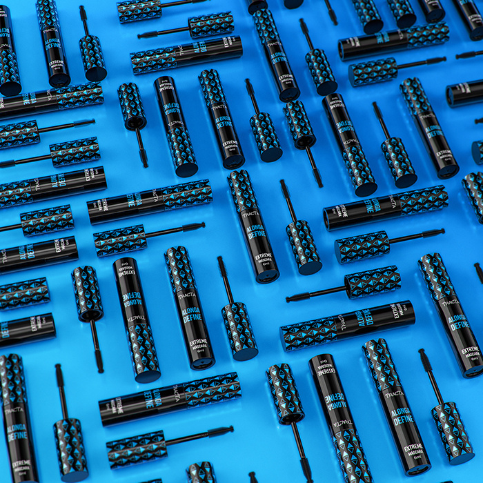 Tracta 睫毛膏包裝設計靈感，塑料和PVC材質搭配幾何圖形