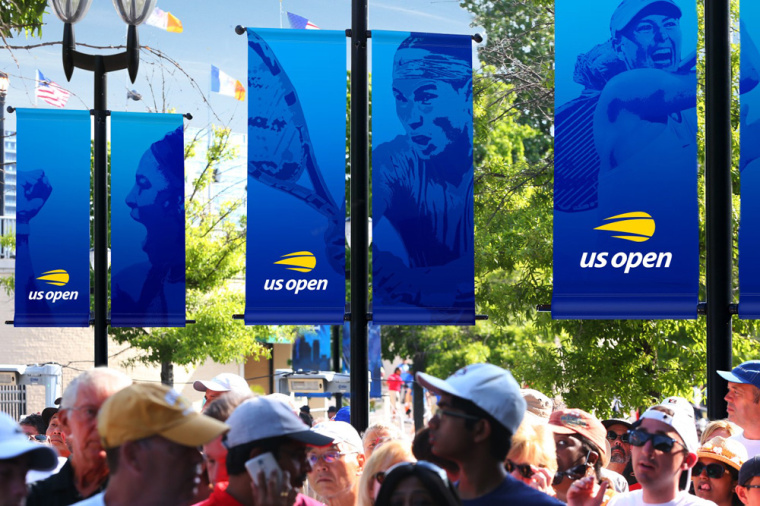 超速飛行的網球，美國網球公開賽新logo設計-品牌形象設計