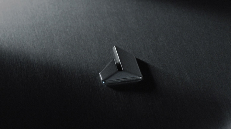 JennAir廚房電器用具品牌LOGO設計，源自通風爐灶和字母J的logo