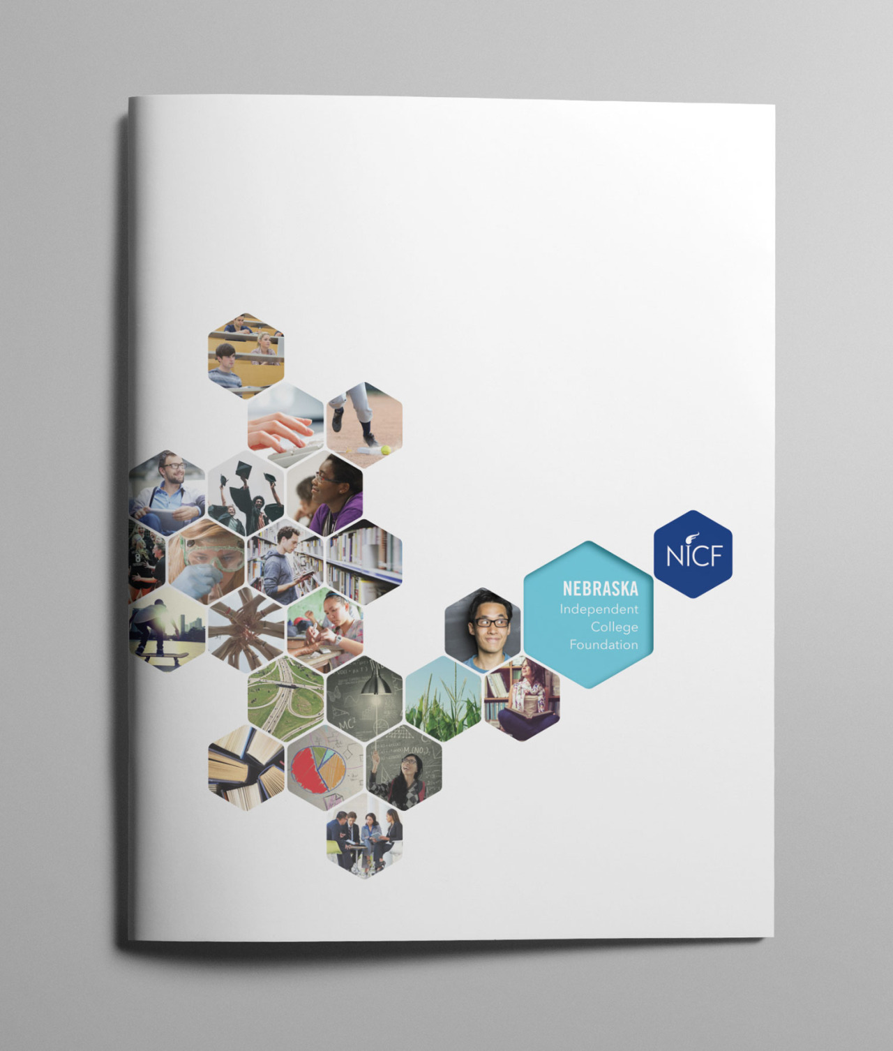 獨立學(xué)院基金會NICF宣傳畫冊設(shè)計，“蜂窩圖形”帶來的美與節(jié)奏感