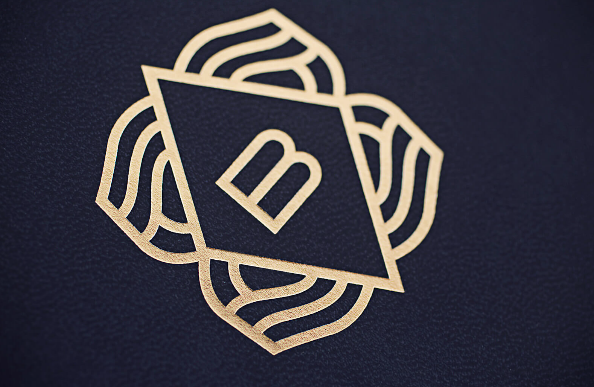 BACHAUMONT巴黎酒店品牌VI設計與logo設計，尊貴奢華的巴黎藝術風格