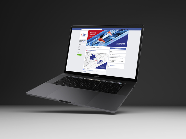 Stairway學(xué)校階梯狀標(biāo)志設(shè)計，取自英國國旗的三角元素