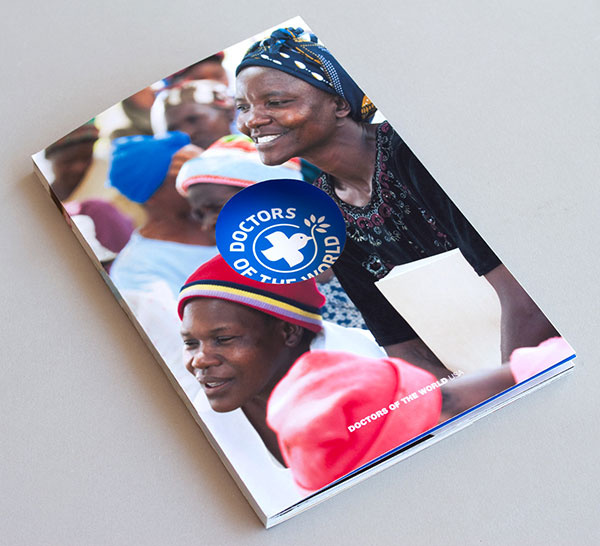 醫(yī)生的最世宣傳冊(cè)