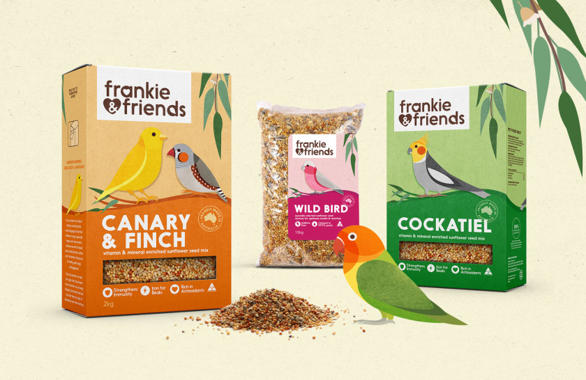 Woolworths鳥食寵物食品包裝設計，在棲息地上自然的展示動物