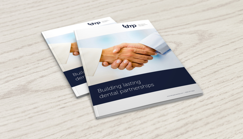 TDMP牙科診所伙伴關系宣傳冊設計