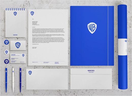 美國電影制片廠華納兄弟新logo設(shè)計(jì)，更明亮的藍(lán)色盾牌