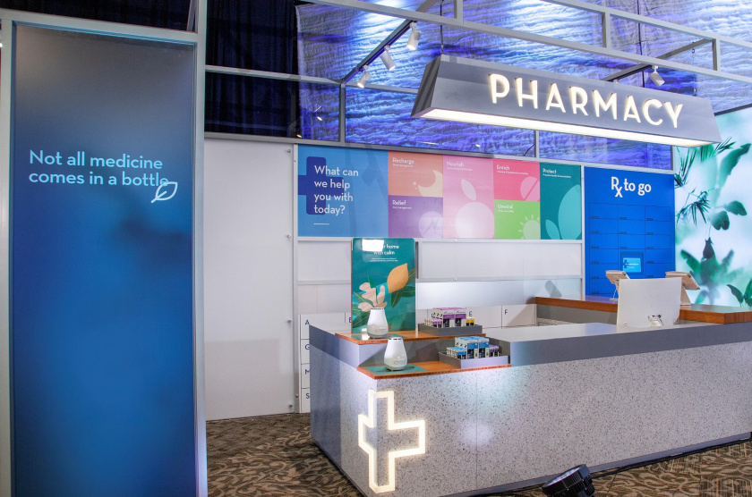 Rite Aid 藥房藥店盾牌徽章logo設計、品牌形象及店鋪設計