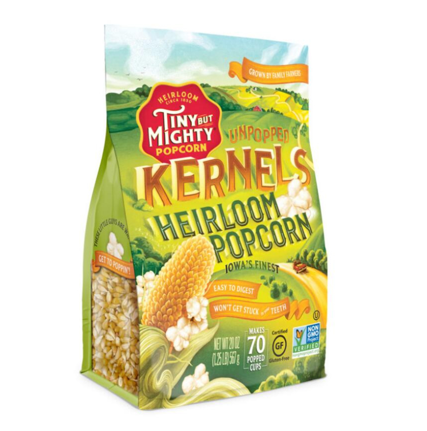 Tiny Mighty 袋裝爆米花包裝設計，非常藝術的田園風格玉米與農莊插畫設計