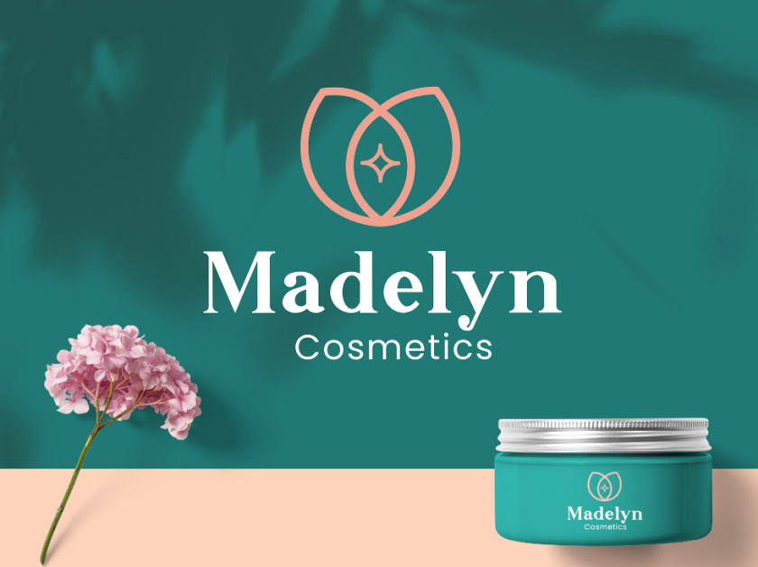 Madelyn 化妝品品牌logo設計“花朵+星星”元素