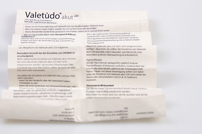 Valetudo akut 處方藥藥品包裝設計“側面v字母”