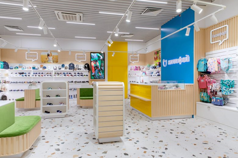 莫斯科“ Kotofey”兒童青少年鞋類品牌旗艦店店鋪室內(nèi)空間設(shè)計