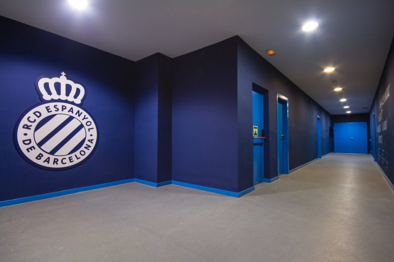 西班牙皇家馬德里球隊球員更衣室空間設(shè)計