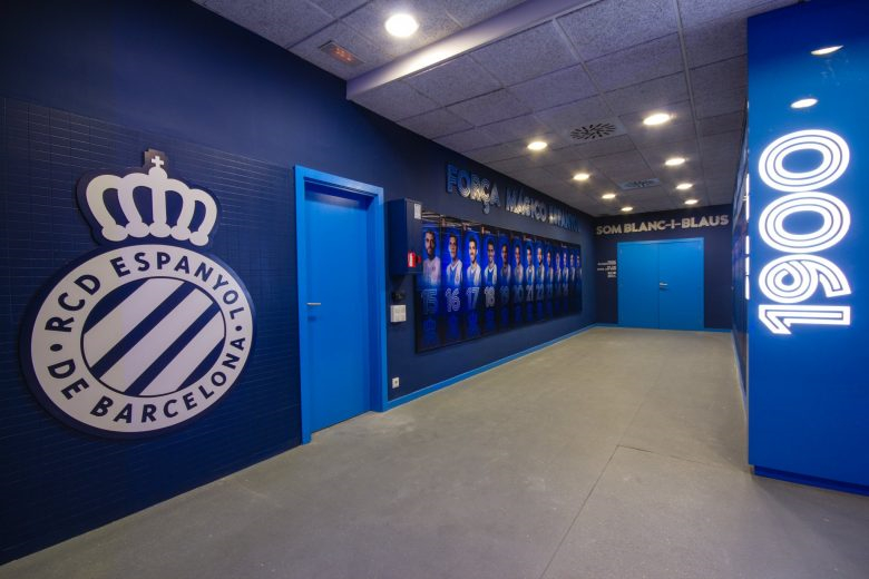 西班牙皇家馬德里球隊球員更衣室空間設(shè)計