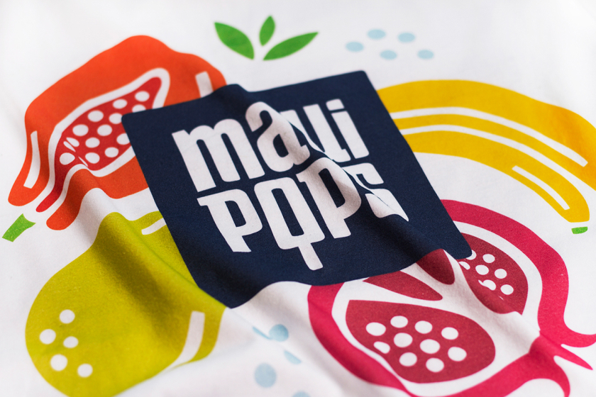 Maui Pops 冰淇淋店品牌logo設計店鋪室內設計，活潑的夏威夷風格