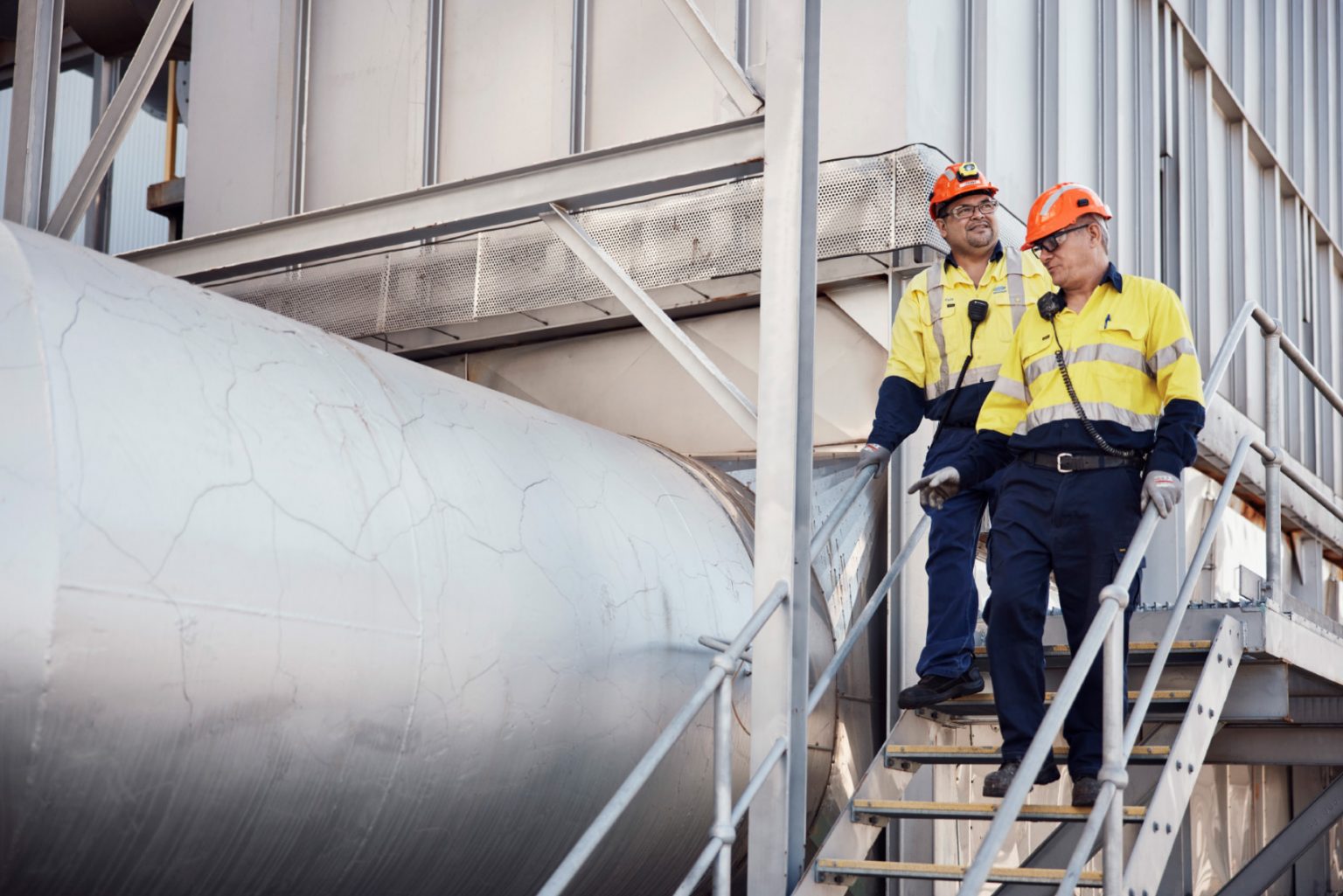 BlueScope油漆涂層鋼鐵產品制造商品牌形象企業vi設計“藍色動態彎曲”輔助圖形