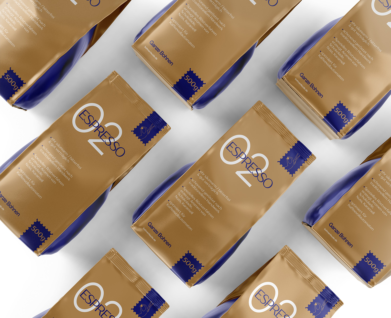 GANZE BOHNEN 精品袋裝咖啡包裝設計，金色和海軍藍設計