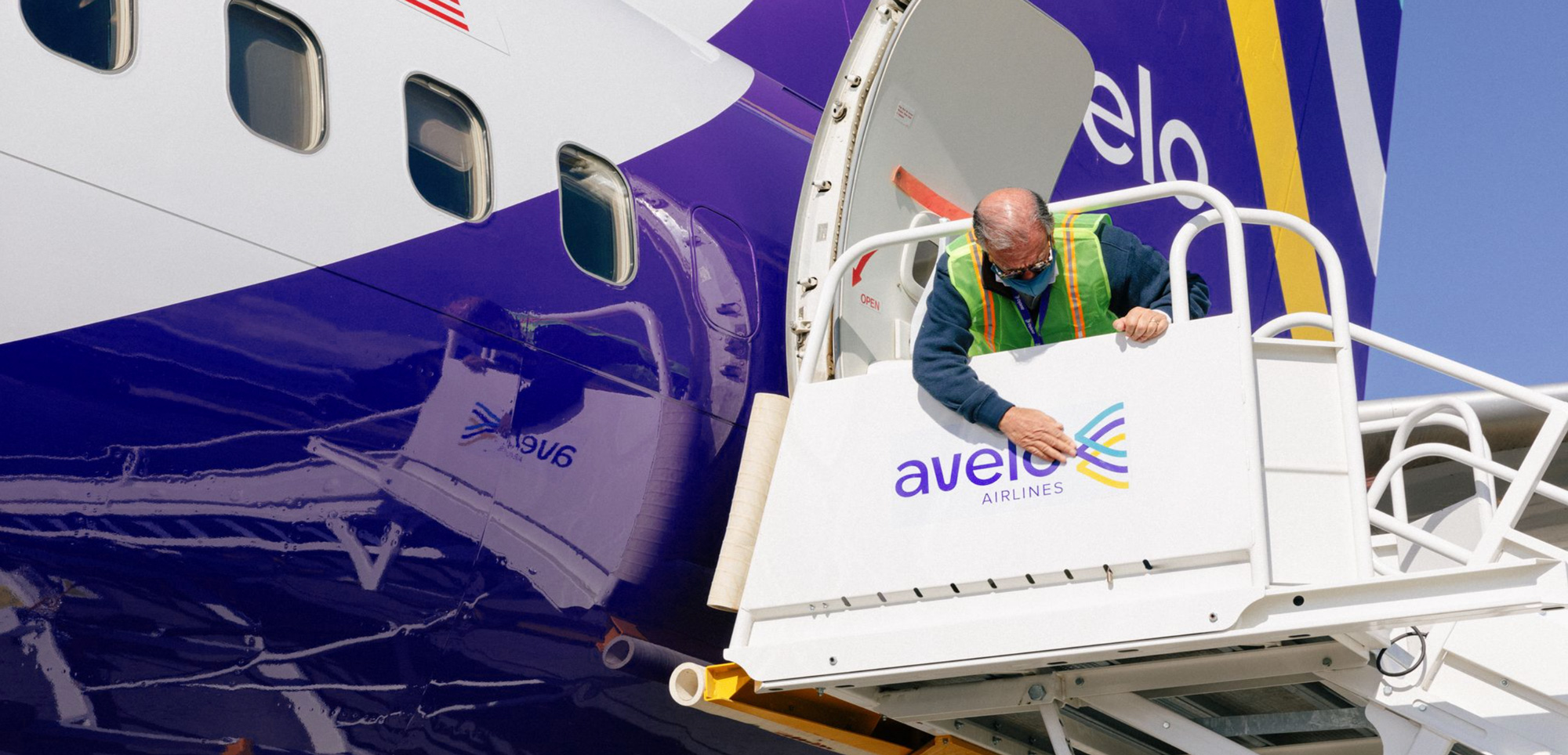 Avelo 航空公司品牌視覺形象設計-logo vi設計