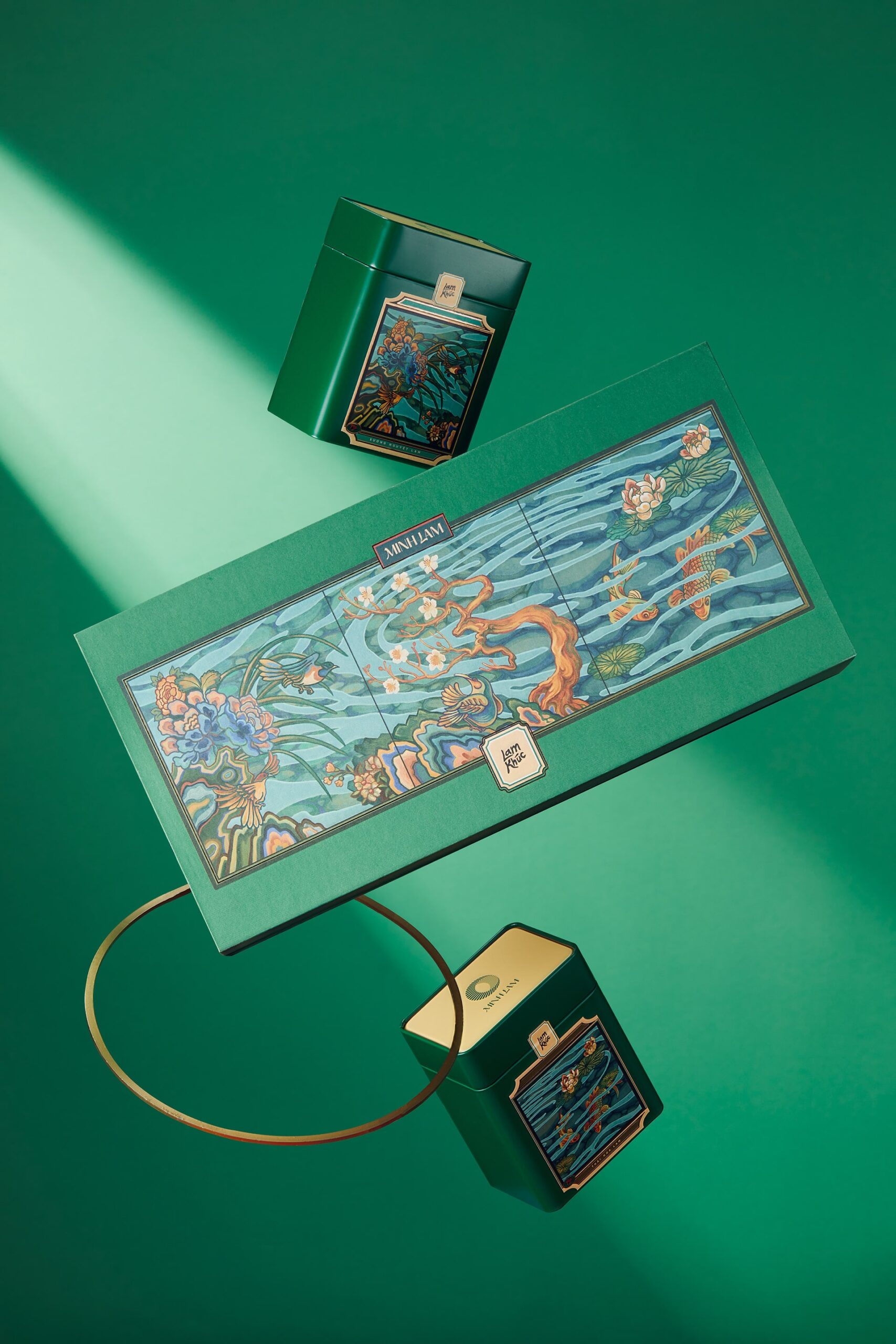 嵐曲越南茶葉包裝設計，借鑒中國古韻景物繪畫精髓