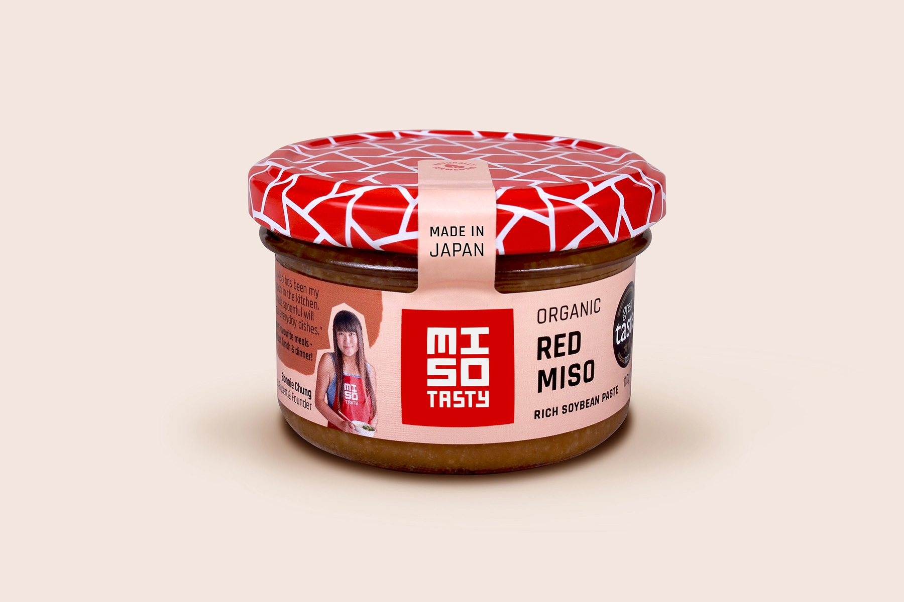 Miso Tasty日式味增調(diào)味品包裝設(shè)計(jì)，突出品牌logo與三角組合圖案識(shí)別元素
