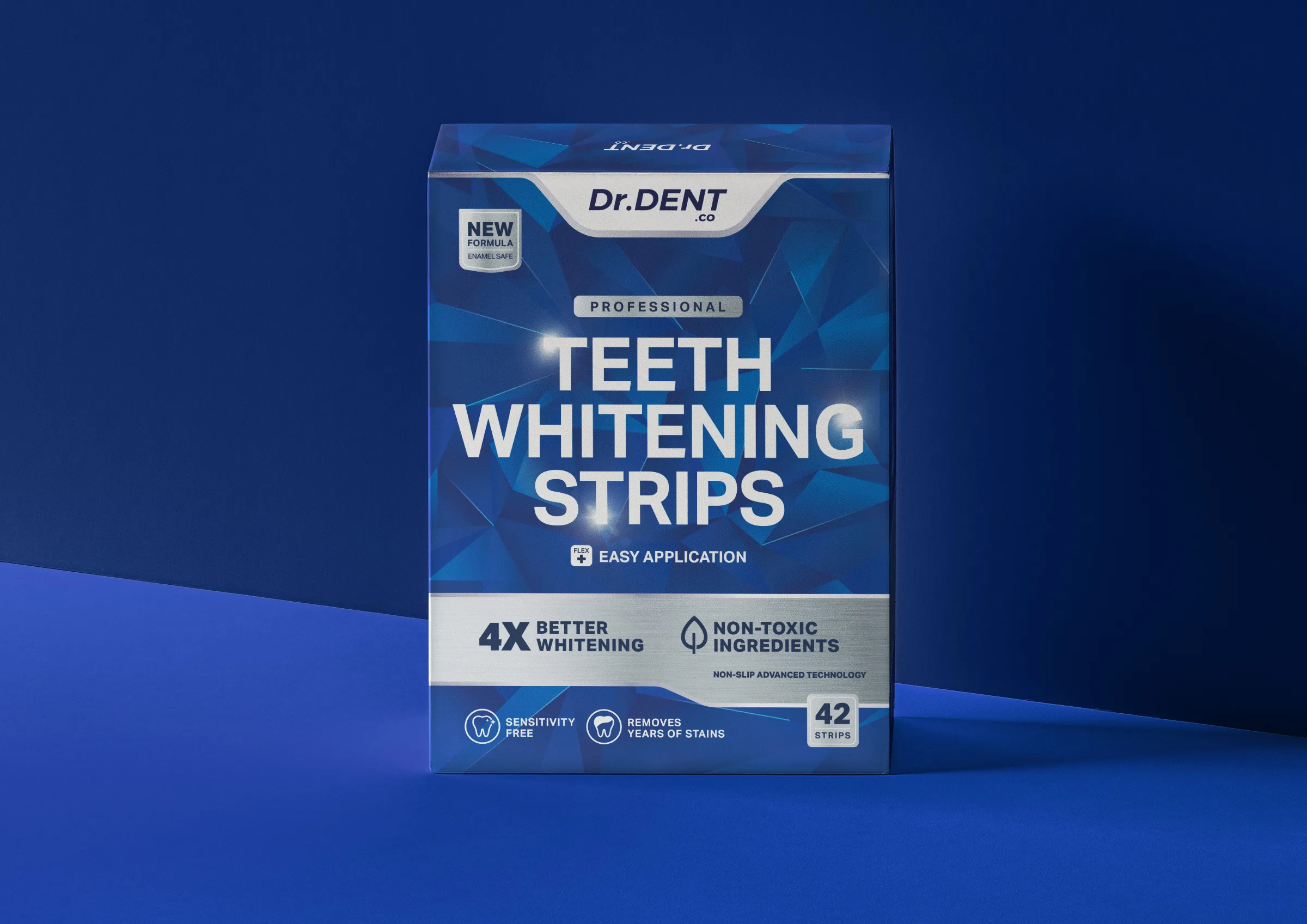 Dr.Dent牙齒美白條產品包裝設計，藍色與銀色效果