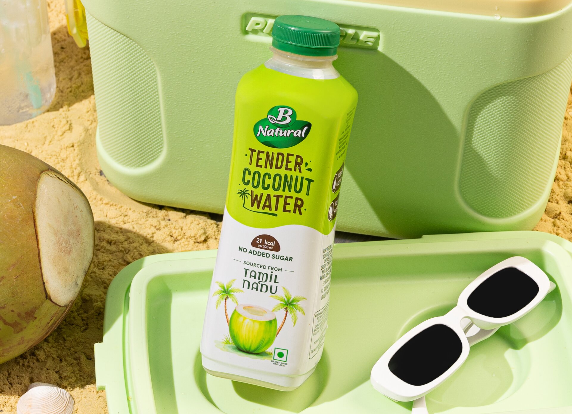 B Natural 椰子水包裝設計自然水彩綠色風格-上海包裝設計公司